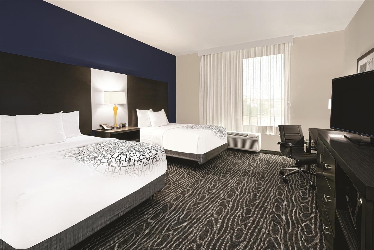 Hotel photo 50 of La Quinta Inn & Suites by Wyndham Odessa N. - Sienna Tower.