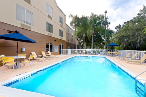 Fairfield Inn & Suites by Marriott Tampa Brandon image