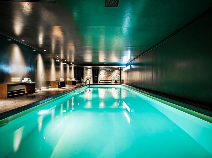 Saint James Paris, Wellness Hotel with swimming pool in Paris 16