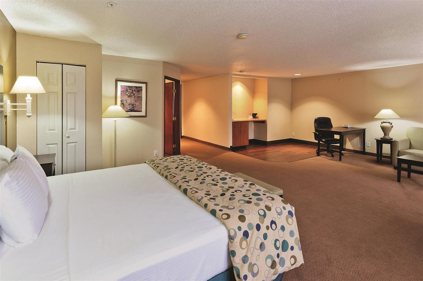 MOTEL 6 BALCH SPRINGS - Prices & Hotel Reviews (TX)