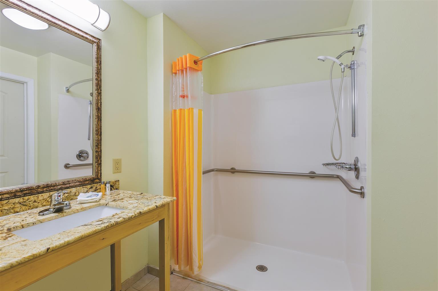 Hotel photo 11 of La Quinta Inn & Suites by Wyndham Odessa North.