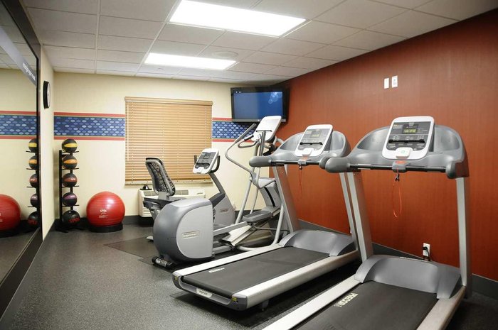 Hampton Inn & Suites Red Bluff Gym Pictures & Reviews - Tripadvisor