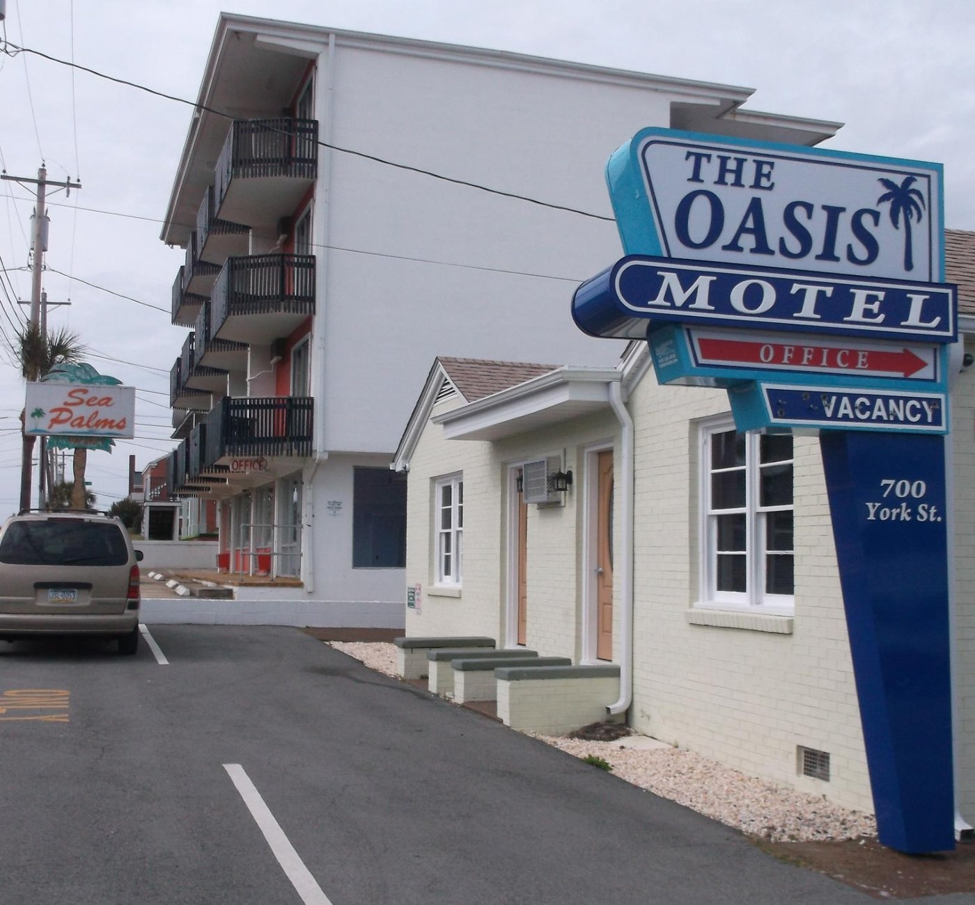 the-oasis-motel-reviews-photos