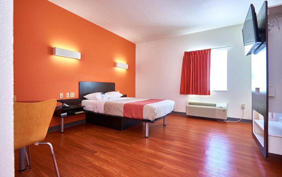 Motel 6 Wilkes Barre, PA - Arena Rooms: Pictures & Reviews Motel 6 Wilkes Barre, PA - Arena Rooms: Pictures & Reviews - Tripadvisor