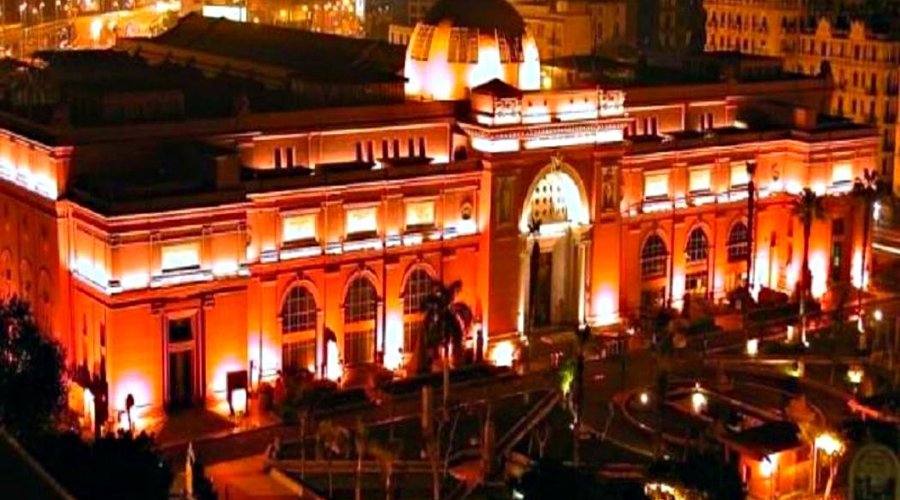 Egyptian Museum (Night view from our balcony)