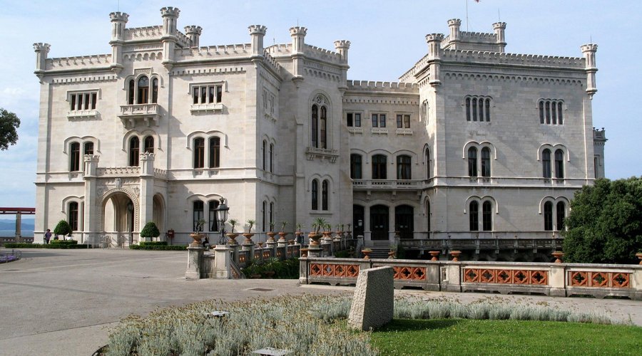 castello miramare