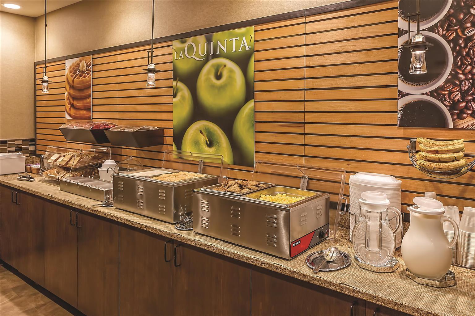 Hotel photo 57 of La Quinta Inn & Suites by Wyndham Pigeon Forge.