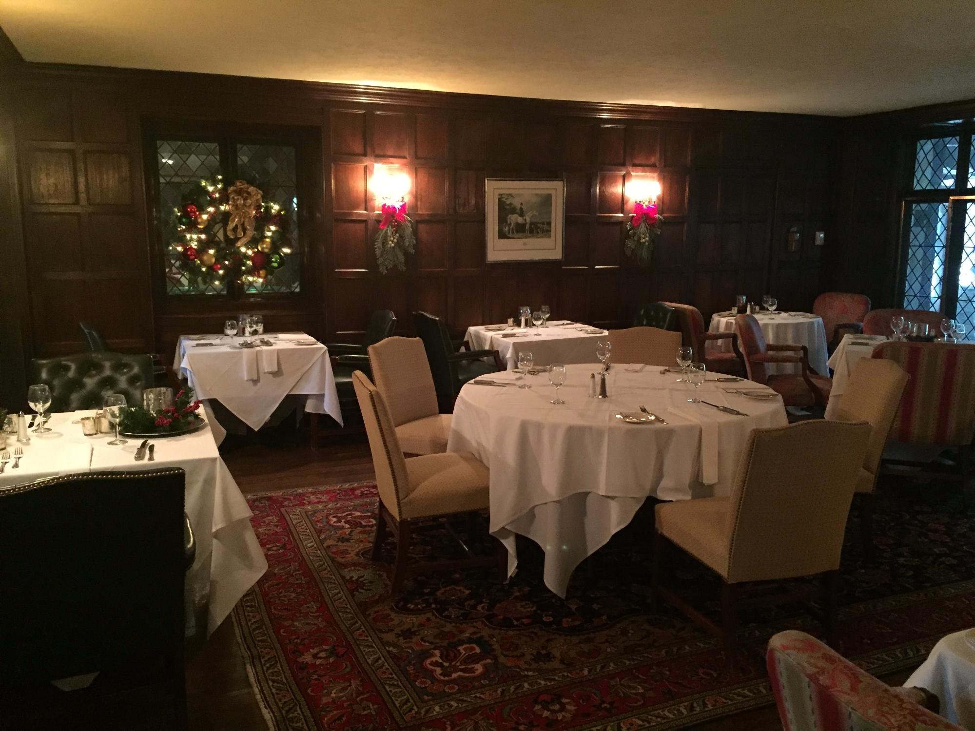 THE CLUB AT HILLBROOK - Prices & Villa Reviews (Chagrin Falls, Ohio)