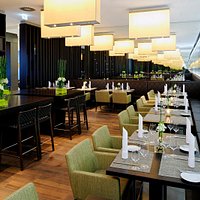 CUXX Bistro