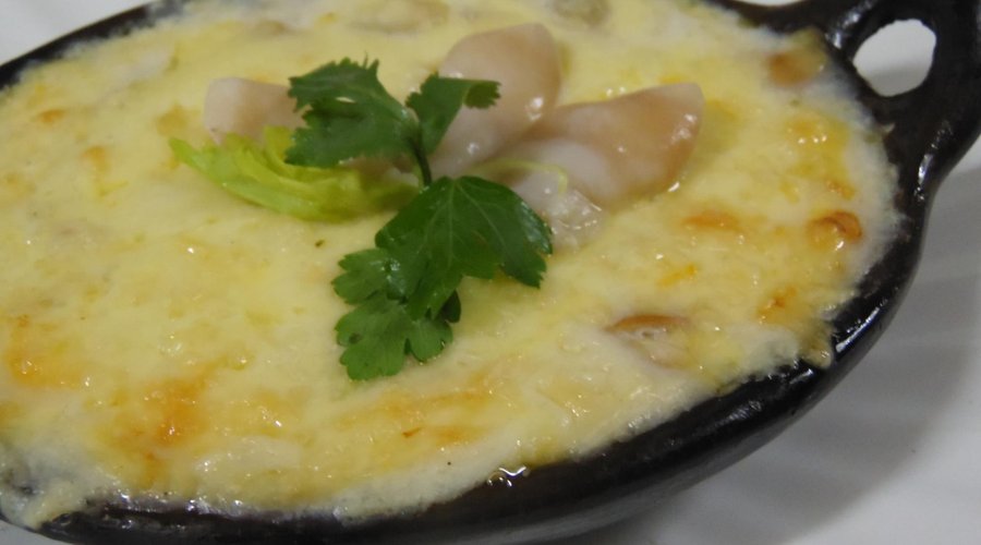 Machas (Navajuelas a la parmesana)