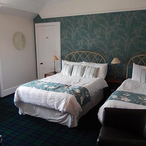 Moraydale Guest House - Triple Room