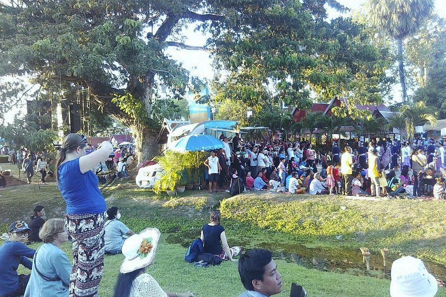 Sukhothai Loi Krathong and Candle Festival image