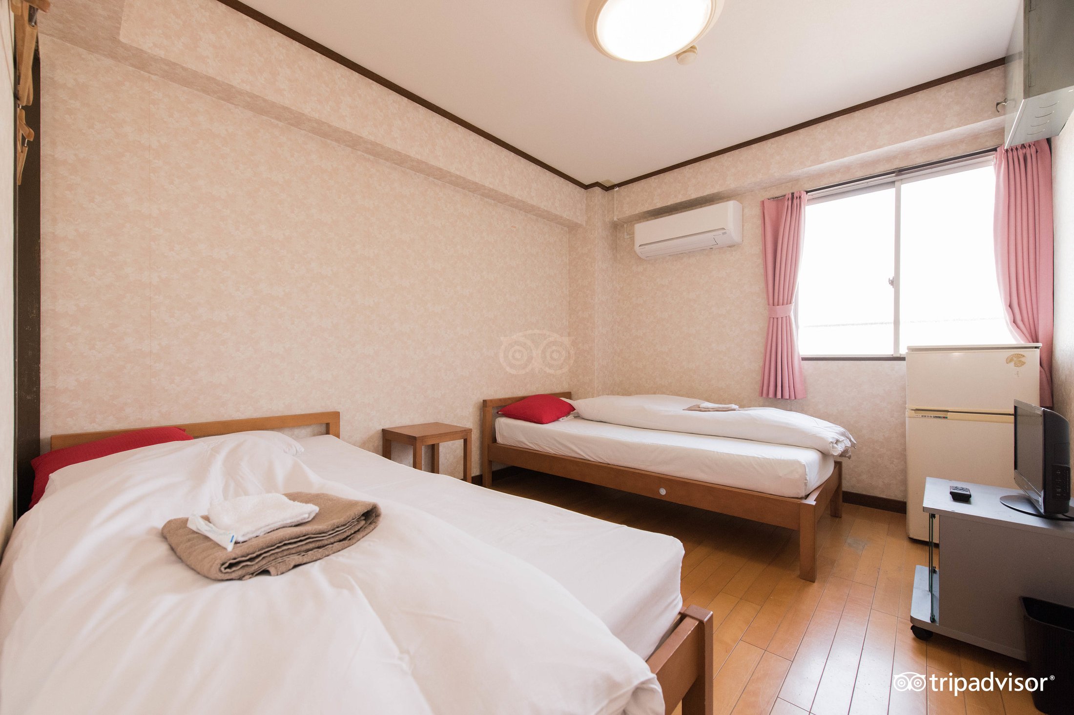 Hotel Taiyo $19 ($̶2̶6̶) - Osaka, Japan Hotel Prices & Reviews Hotel Taiyo $19 ($̶2̶6̶) - Osaka, Japan Hotel Prices &  Reviews