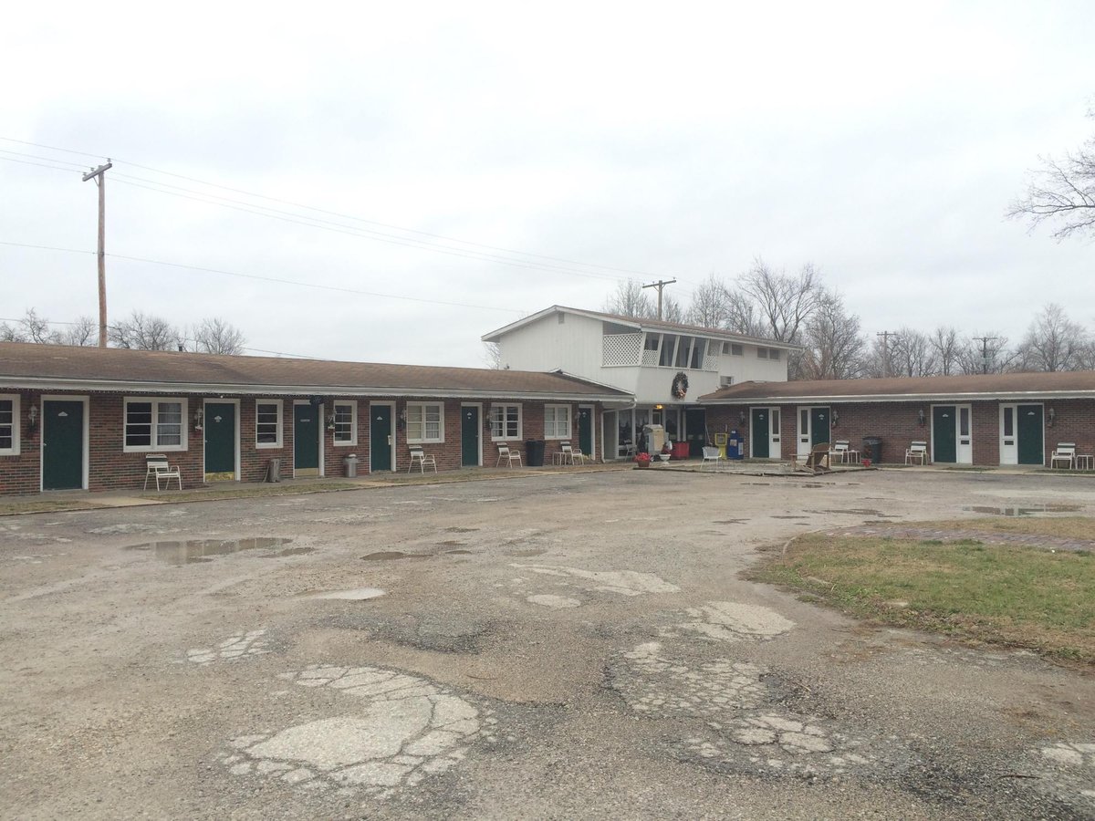 COUNTRY VINTAGE INN INC Hotel Reviews (Osawatomie, KS)