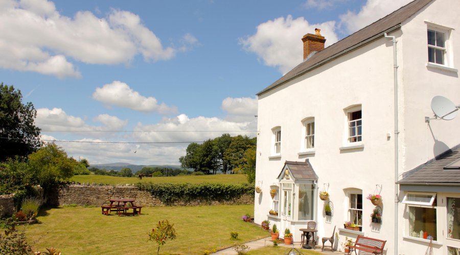 b&b abergavenny b&b brecon beacons b&b