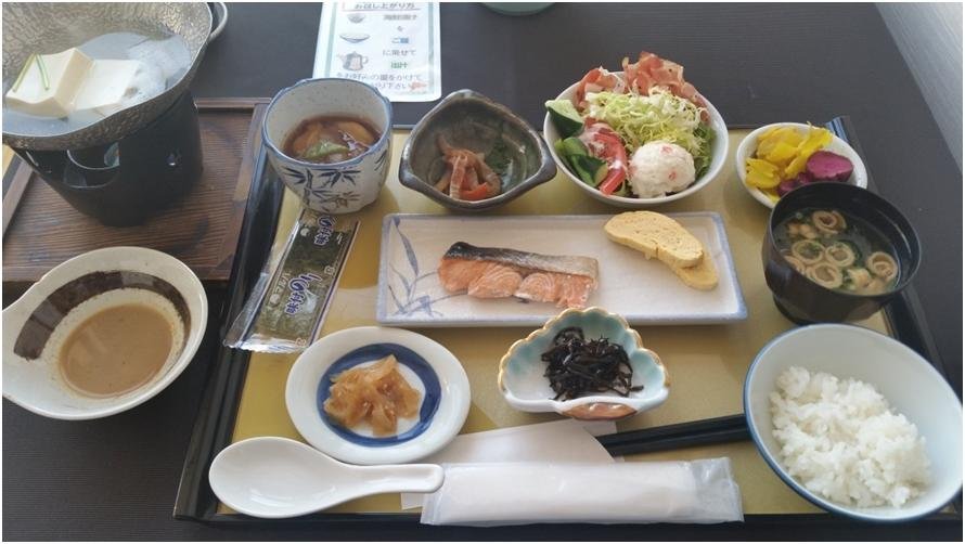 朝食