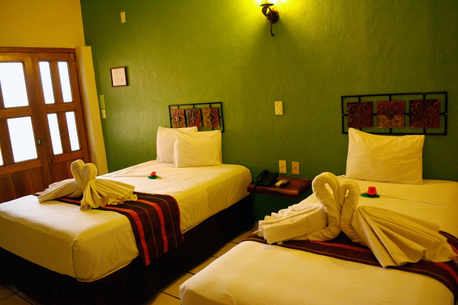 hotel aldama colima