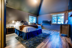 Room & Suite