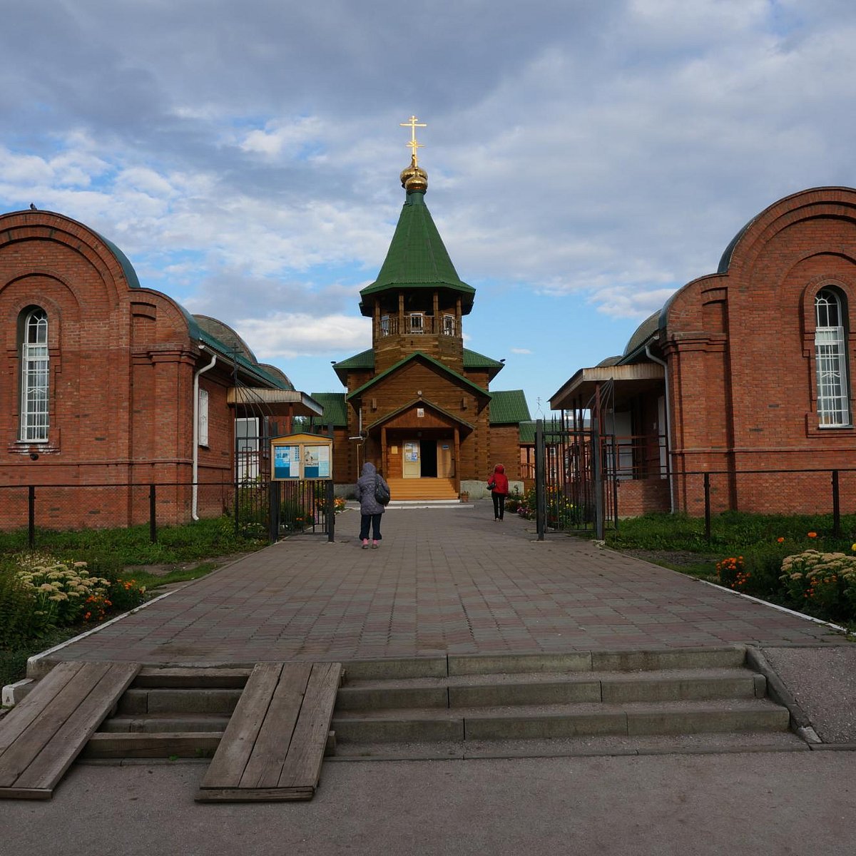 Храм в честь Успения Пресвятой Богородицы, Новосибирск: лучшие советы перед  посещением - Tripadvisor