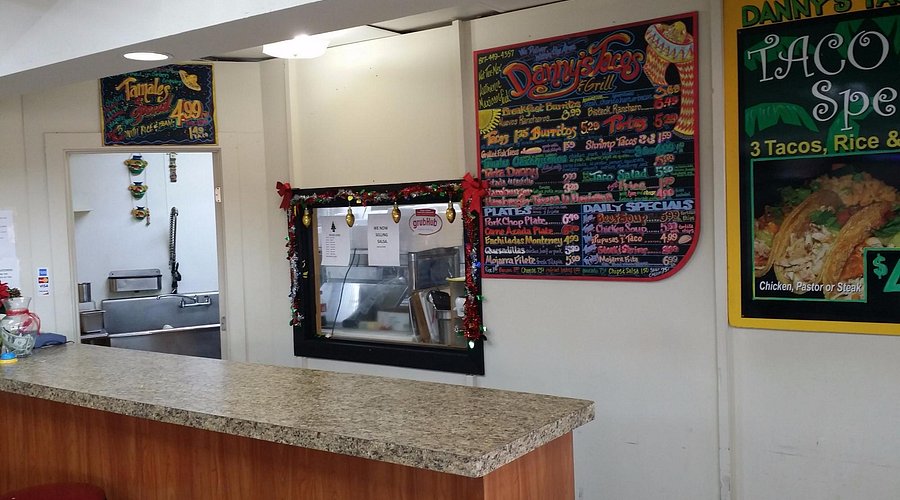 Danny's Tacos & Grill