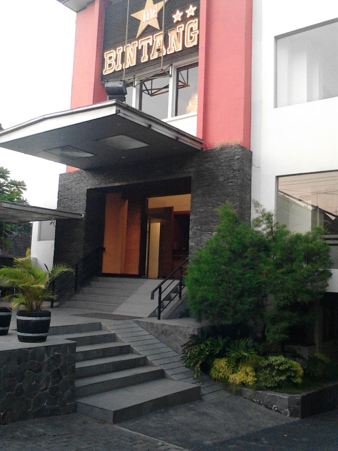 BINTANG SOLO HOTEL - Prices & Reviews (Indonesia)