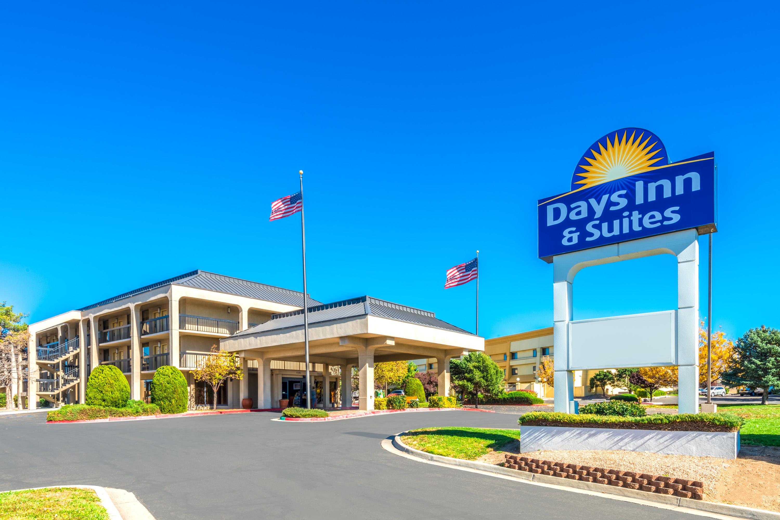 DAYS INN SUITES BY WYNDHAM ALBUQUERQUE NORTH 65 9 6 Updated   Days Inn Suites Albuquerque 