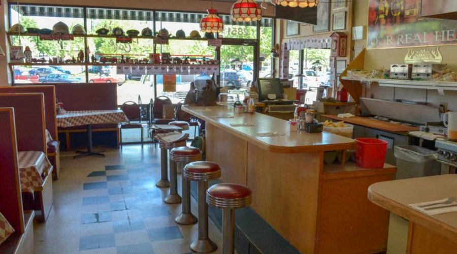 Barry's Cafe
