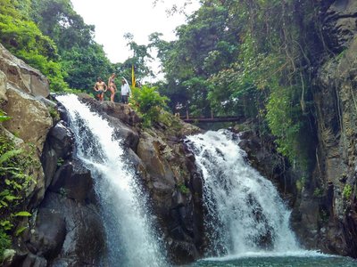 Air terjun ratu seri alam