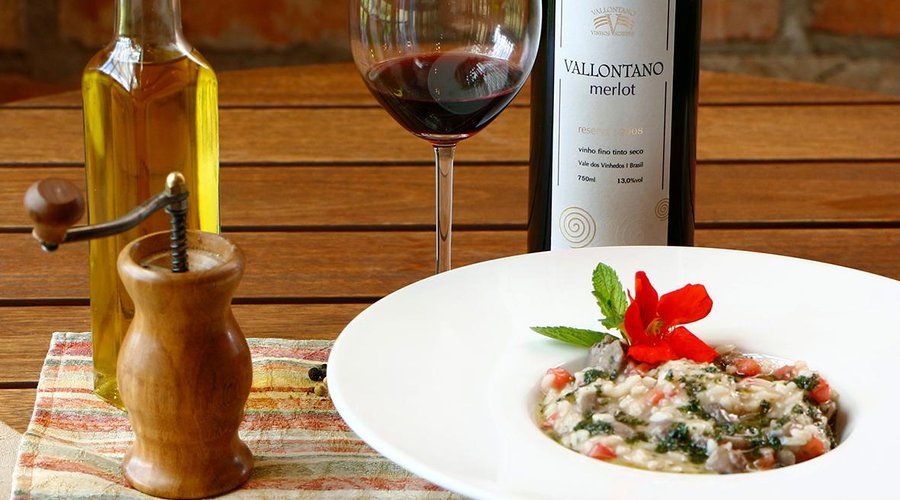 Risoto de cordeio e pesto de hortelã