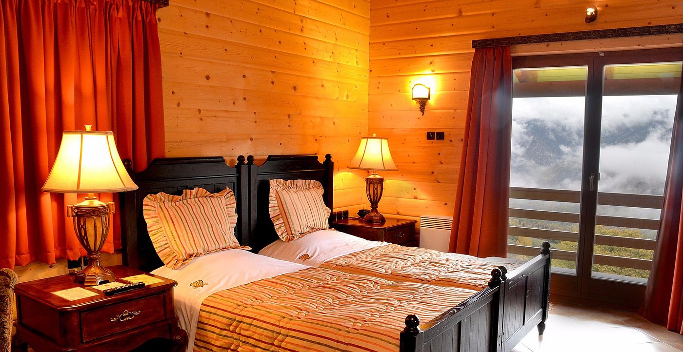 το ξύλινο χωριό hotel