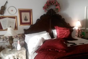 Room & Suite