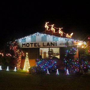 Motel Lani, Christmas 2015