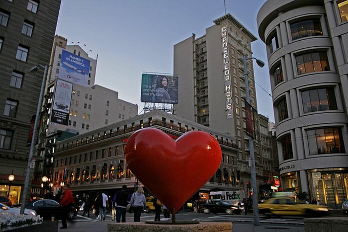 Explore the Heart of San Francisco at Union Square