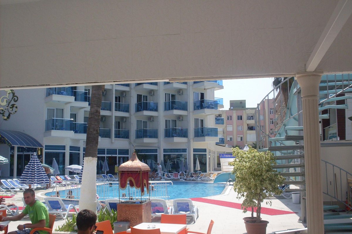 Infinity Beach 4*