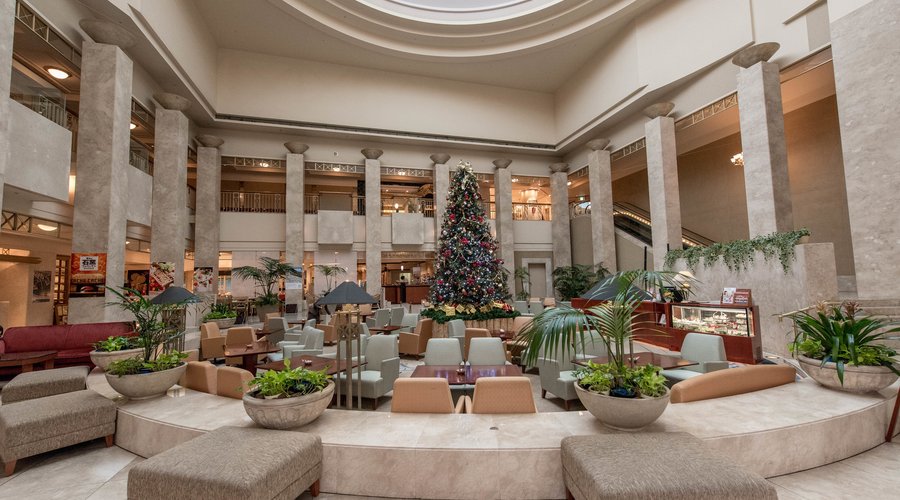 Sylph Lobby Lounge at the Urayasu Brighton Hotel