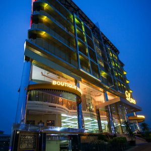 Lace Building