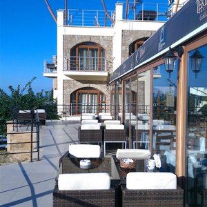 restaurant balcony