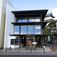 店の外観