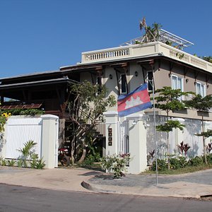 Makk Hotel, hotel in Kampot
