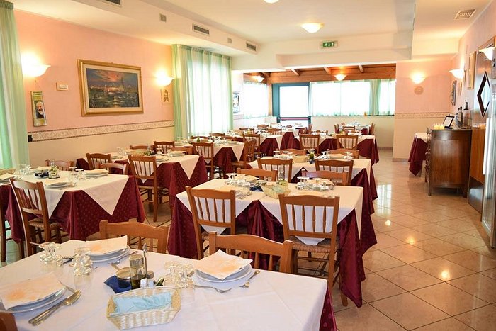 HOTEL EURO - Reviews (Alba Adriatica, Italy)
