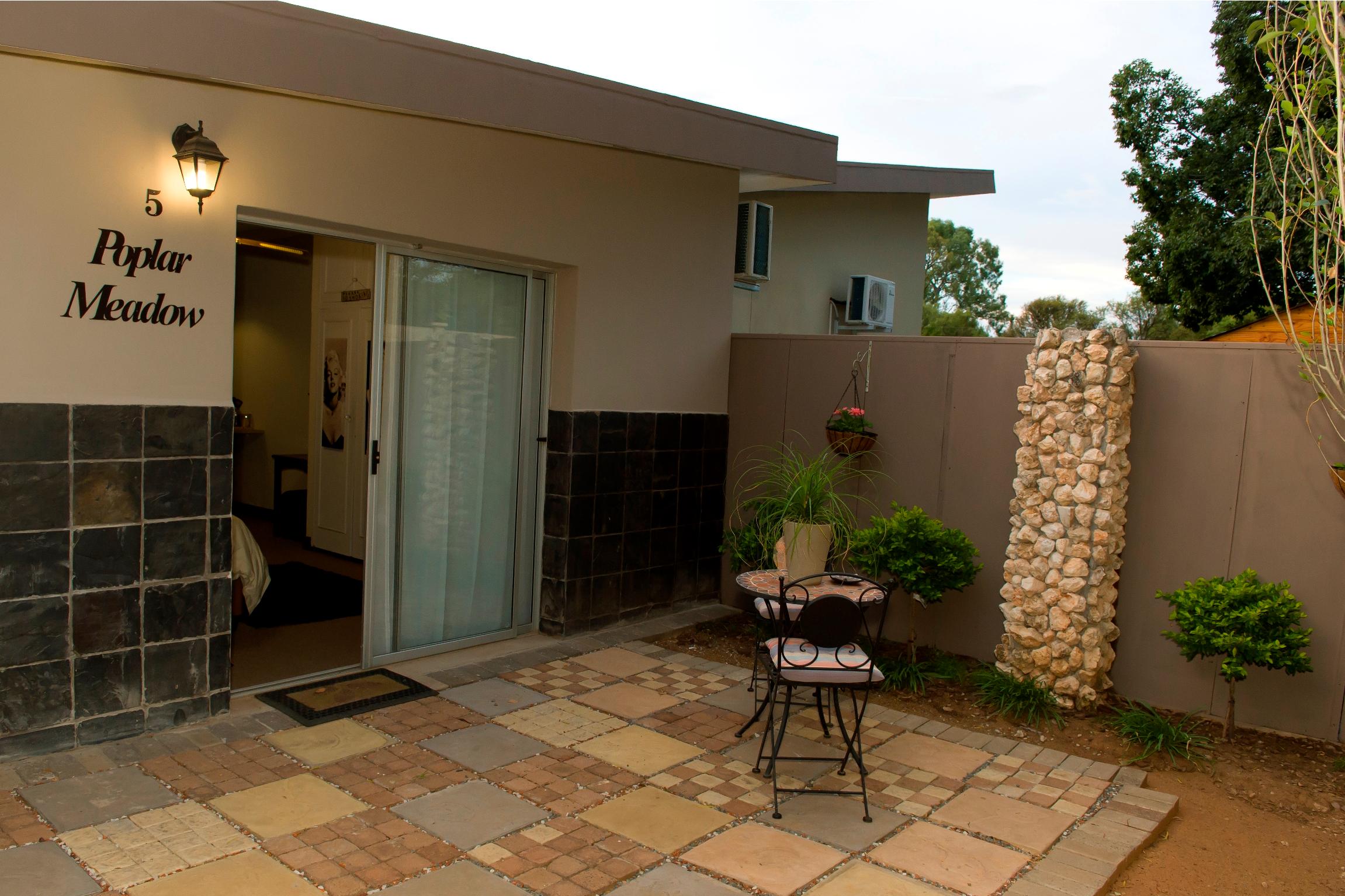 Hotel photo 15 of Cottonwood Guesthouse.