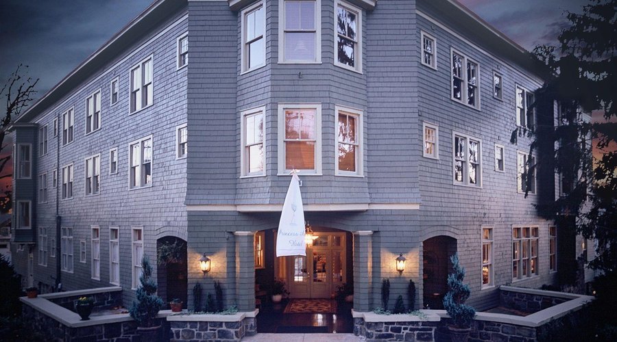 Welcome to the Princess Anne Hotel!