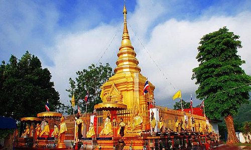 Inside of Wat Phra That Doi Kham (Temple of the Golden Mountain)