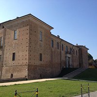 Facciata nord del castello di Voghera
