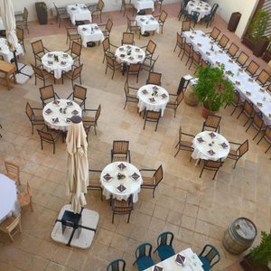 Il ristorante sotto visto dal B&B