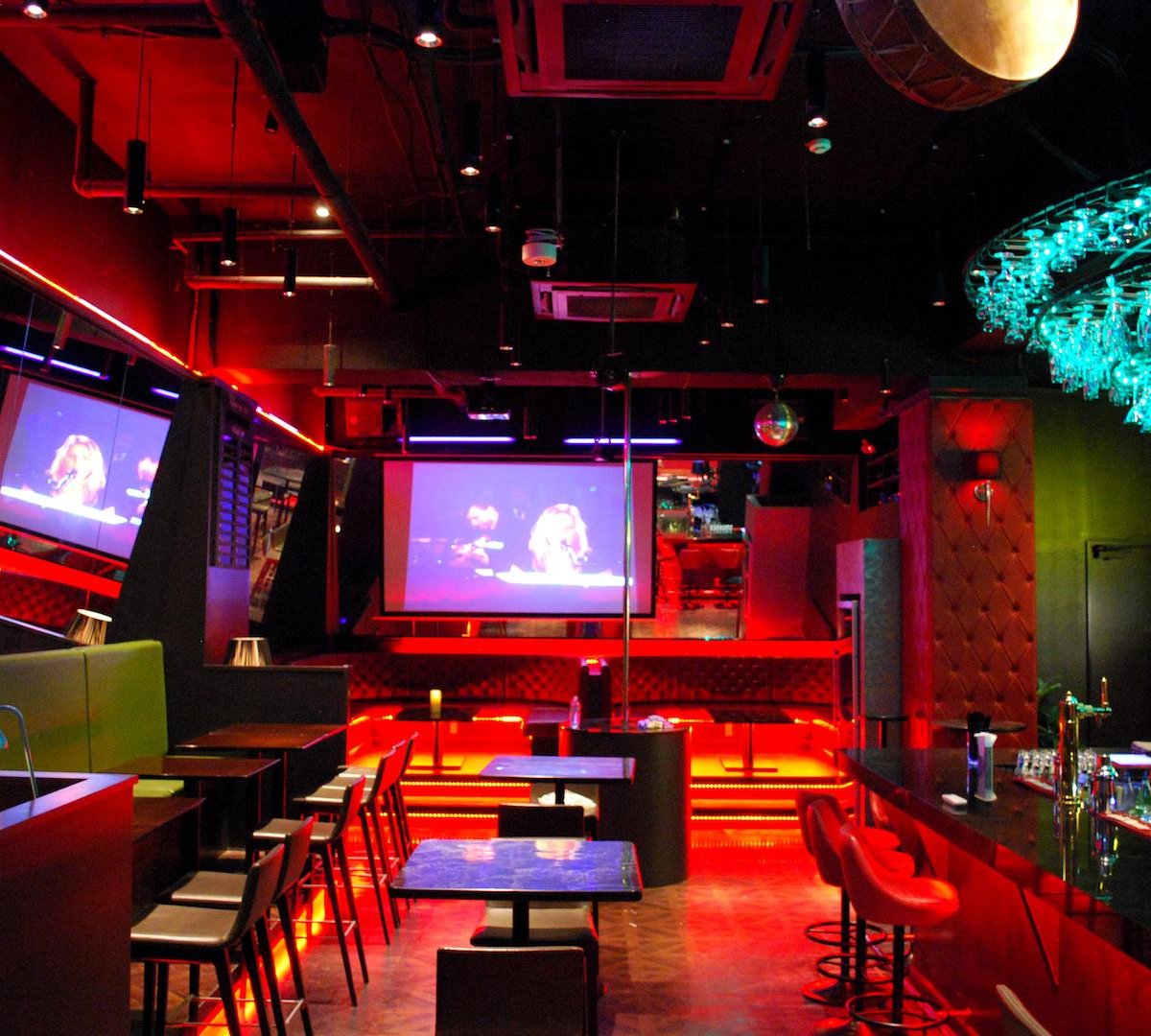 VIVO BAR & LOUNGE (Roppongi) - All You Need to Know BEFORE You Go