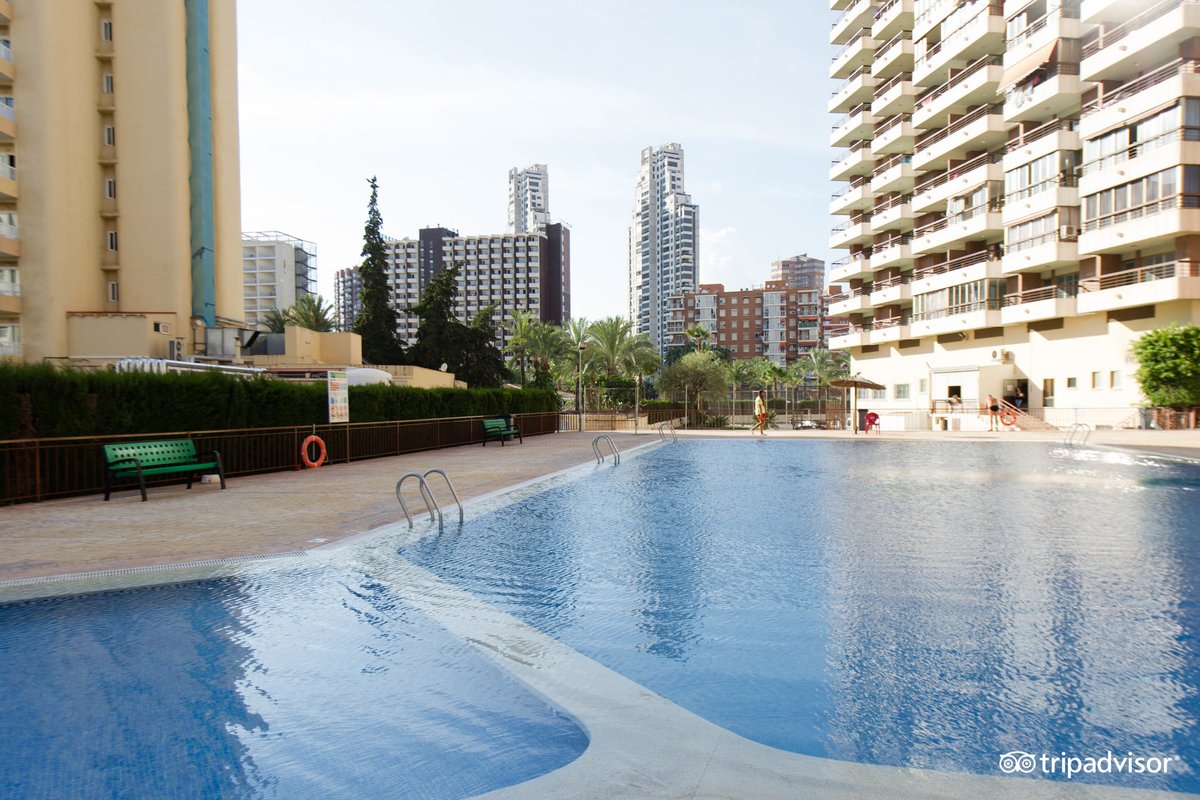 Acuarium II Apartments Pool: Pictures & Reviews - Tripadvisor