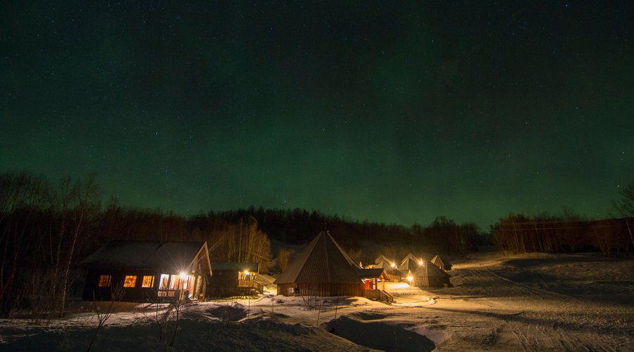 Northern light over the Arctic Cabins