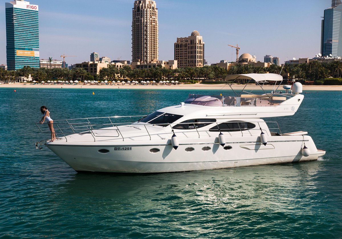 cozmo yacht dubai