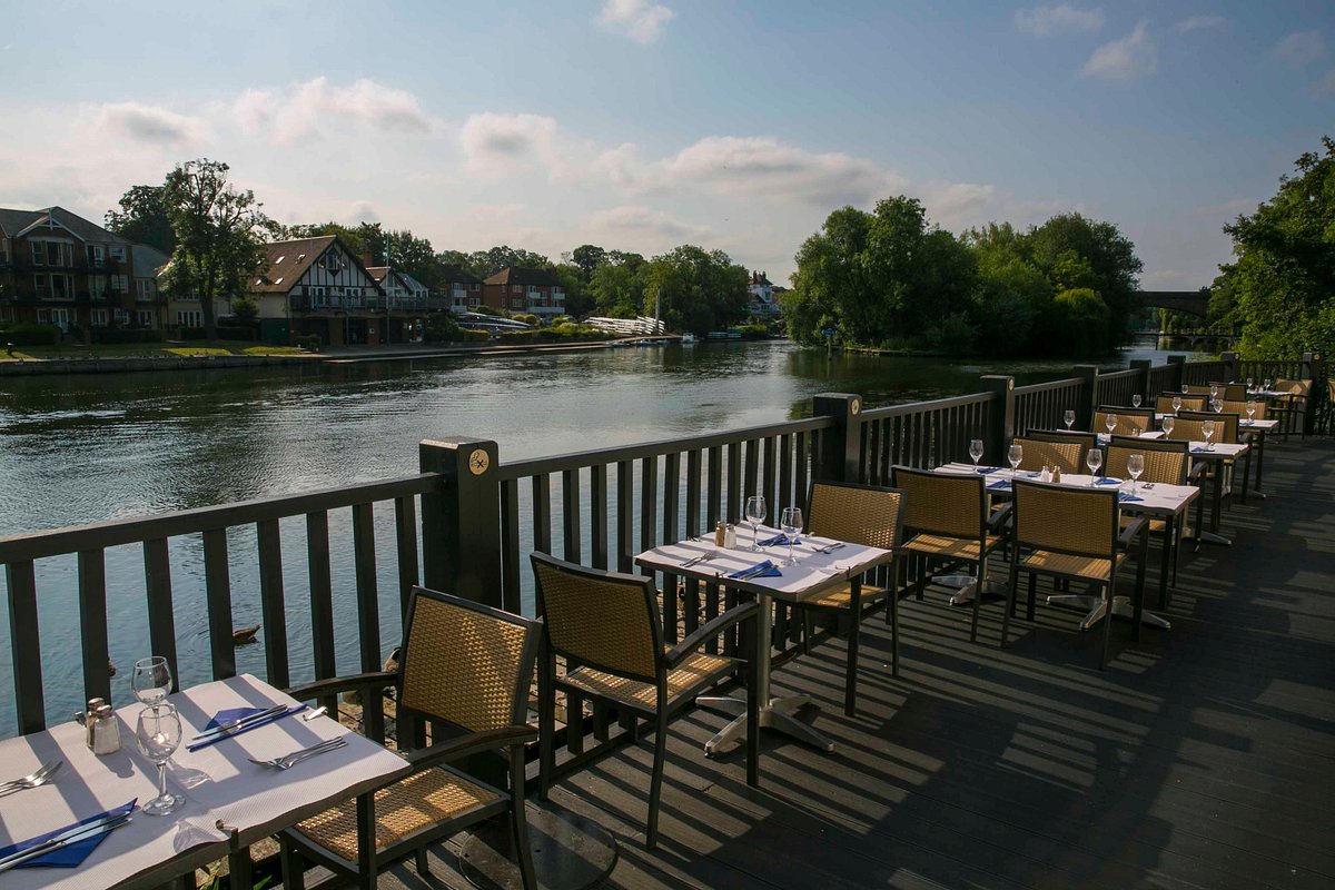 BLUE RIVER CAFE Maidenhead Menu Prices Restaurant Reviews BLUE RIVER CAFE Maidenhead Menu Prices Restaurant Reviews
